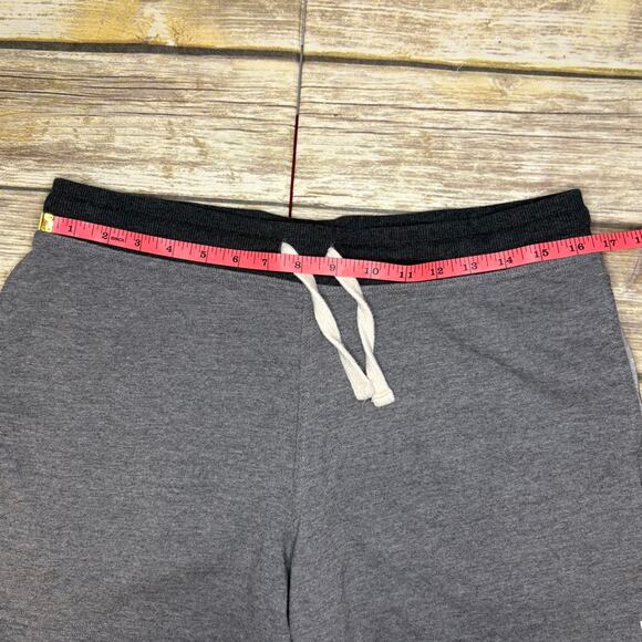 Chubbies Mens Cozy Comfort Beach Lounge Terry Minimalist Neutral Grey Shorts M - Picture 3 of 10